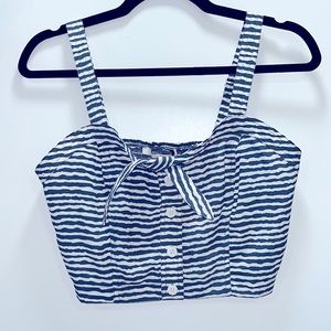 Crop Top w. Adjustable Straps